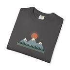 Vintage Mountain Sunset T-Shirt | Minimalist Nature Graphic Tee | Comfort Colors 1717