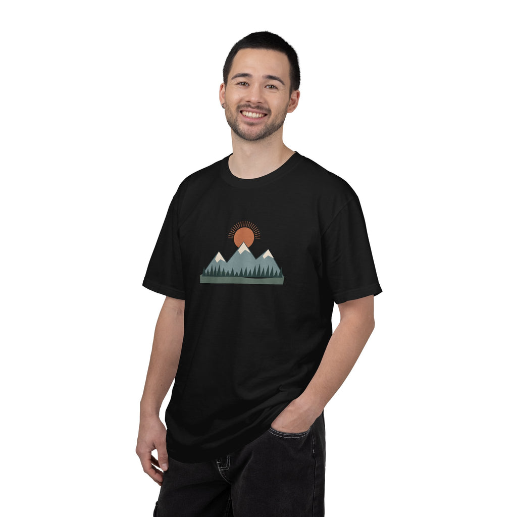 Vintage Mountain Sunset T-Shirt | Minimalist Nature Graphic Tee | Comfort Colors 1717