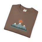 Vintage Mountain Sunset T-Shirt | Minimalist Nature Graphic Tee | Comfort Colors 1717